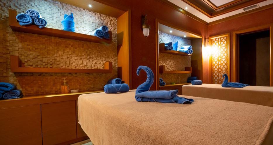 Karmir Resort & Spa
