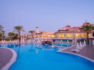Antalya Aydınbey Famous Resort