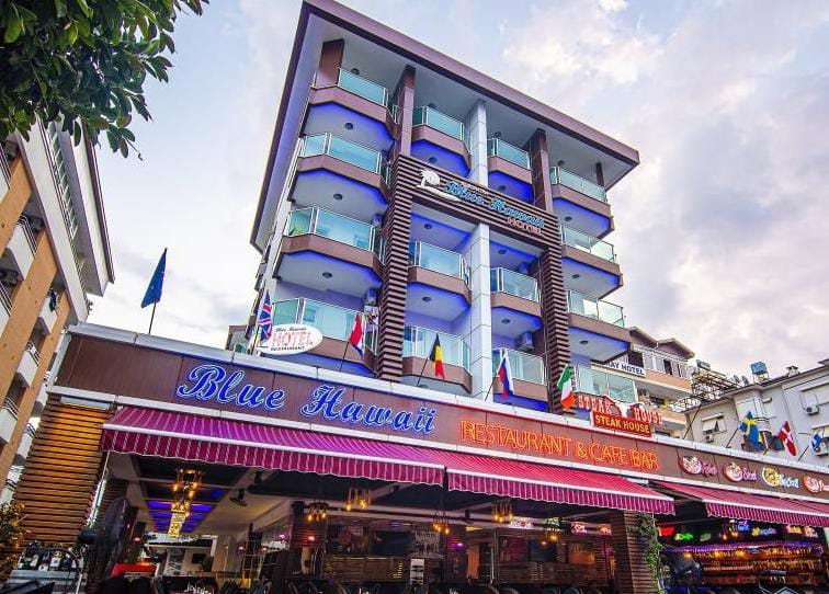 Antalya Kleopatra Blue Hawaii Hotel