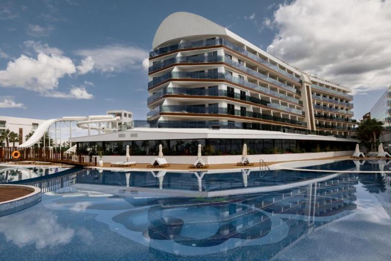Antalya Rubi Platinum Sign