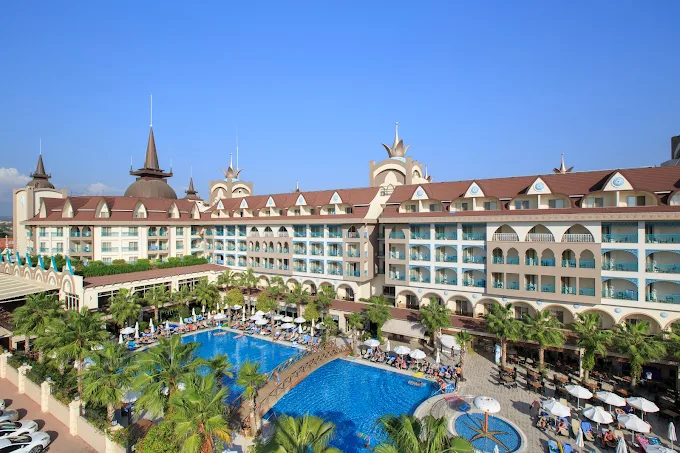 Antalya Side Crown Palace
