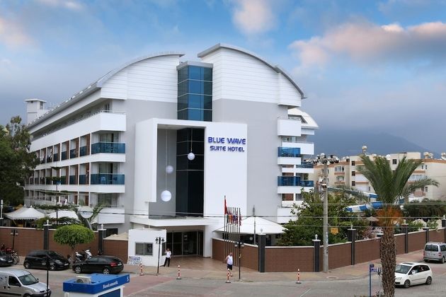 Antalya Blue Wave Suite Hotel
