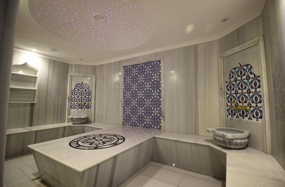 Graf Victor Hotel -