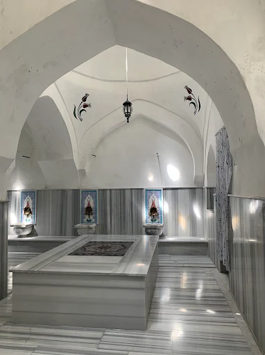 Historical Vezneciler Bath İstanbul