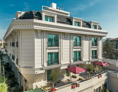 LİLYUM SPA & WELLNESS ASPERA HOTEL ALTUNİZADE İSTANBUL