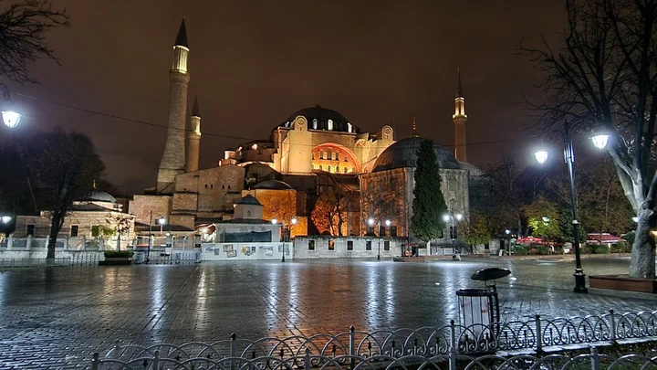 İstanbul Sultan -Süleyman Hamam Traditional Turkish Bath – Antusa Palace İstanbul