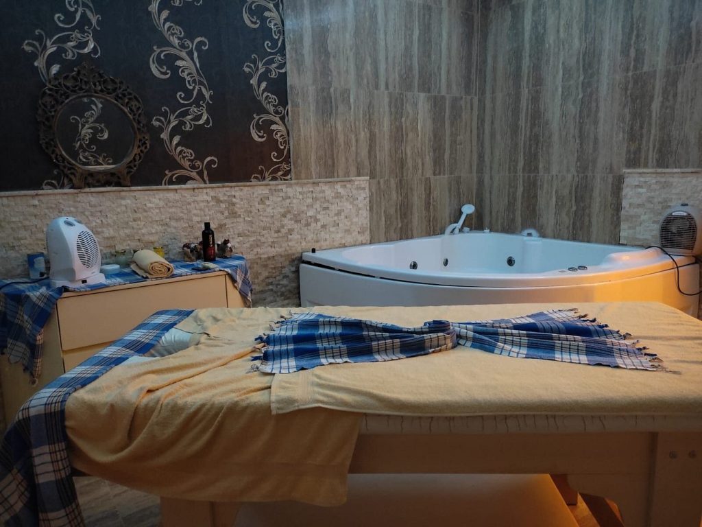 Mensis Spa